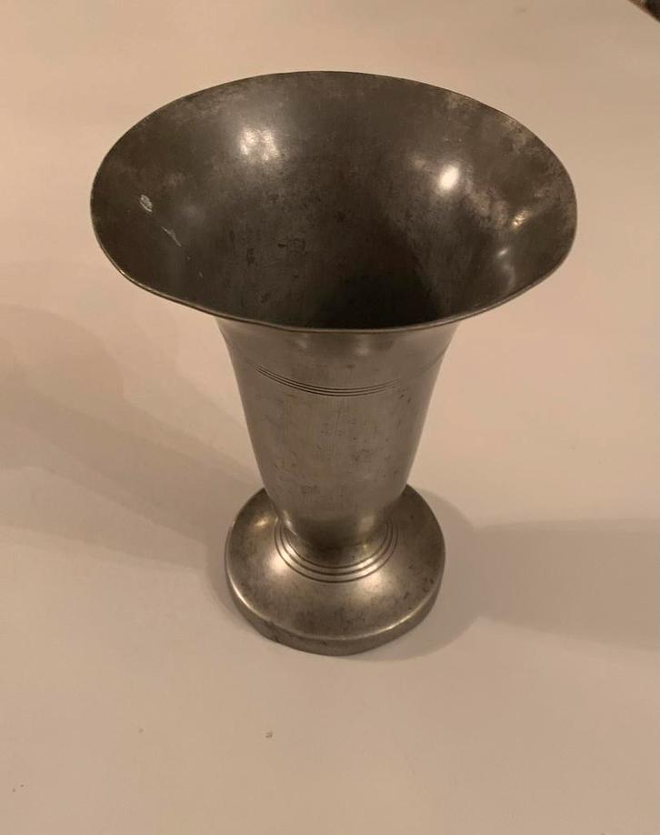 Tinnen Vaasje - Antiek Decoratie, Antiek en Kunst, Antiek | Tin, Ophalen of Verzenden