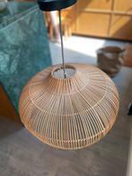 Rotan lamp, Huis en Inrichting, Lampen | Hanglampen, Ophalen of Verzenden, 50 tot 75 cm