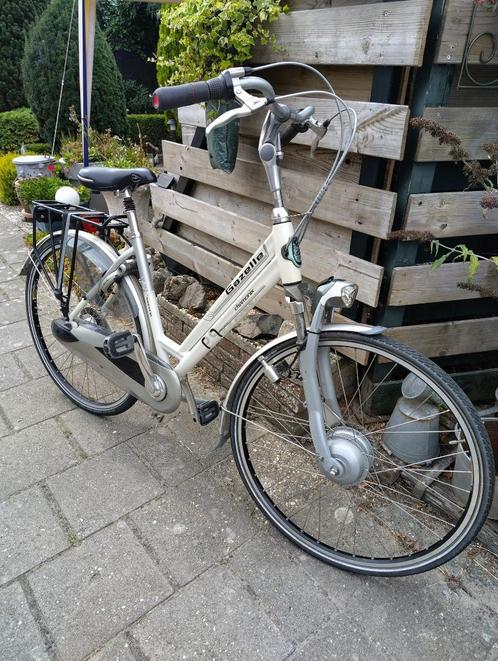 Gazelle Chamonix damesfiets, Fietsen en Brommers, Fietsen | Dames | Damesfietsen, Zo goed als nieuw, Gazelle, Versnellingen, 47 tot 50 cm