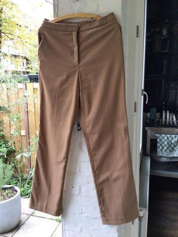 Mooie pantalon van de H&M beschikbaar voor biedingen
