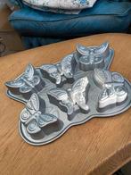 Nordic ware bakvorm, 6 vlinders, niet meer in de winkel, Ophalen of Verzenden, Zo goed als nieuw, Taarten of Cupcakes, Bakvorm
