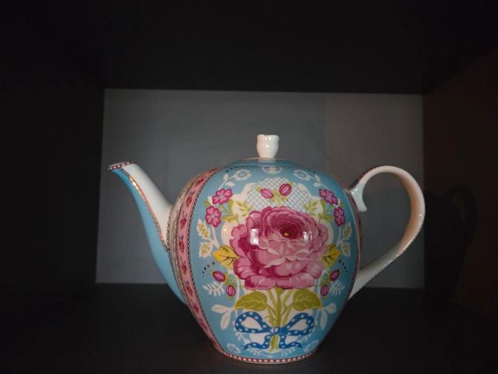 Studio Pip Servies, Huis en Inrichting, Keuken | Servies, Zo goed als nieuw, Overige typen, Overige stijlen, Keramiek, Ophalen