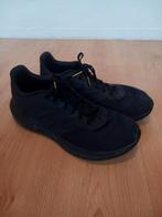 Adidas shoes cloudfoam 44, Verzenden, Zo goed als nieuw, Adidas, Sportschoenen