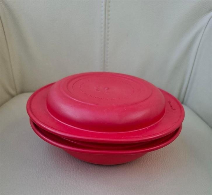 T026 UltraPro schaal, 250 ml en 500 ml, en meer Tupperware, Huis en Inrichting, Keuken | Tupperware, Gebruikt, Schaal, Ophalen of Verzenden