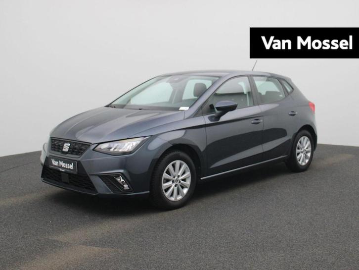 SEAT Ibiza 1.0 MPI Reference | Parkeersenoren | Apple Carpla, Auto's, Seat, Bedrijf, Te koop, Ibiza, ABS, Airbags, Alarm, Android Auto