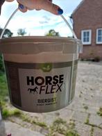 Zo goed als volle emmer biergist van Horseflex., Dieren en Toebehoren, Ophalen of Verzenden, Zo goed als nieuw, Overige soorten