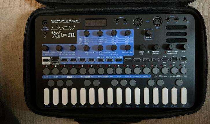 Sonicware Liven XFM Synthesizer, Muziek en Instrumenten, Synthesizers, Gebruikt, Overige aantallen, Overige merken, Ophalen of Verzenden