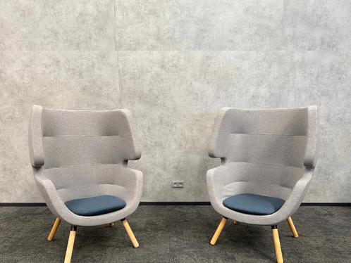 2x Softline Moai Design Lounge Stoelen - Lichtgrijs, Huis en Inrichting, Fauteuils, Zo goed als nieuw, Stof, Ophalen