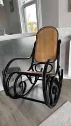 Thonet Schommelstoel Nº10 - Vintage Klassieker, Huis en Inrichting, Stoelen, Gebruikt, Zwart, Ophalen of Verzenden, Eén