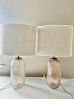 Nieuw glazen voet met lichte ovale platte kap tafellamp 2st, Huis en Inrichting, Lampen | Tafellampen, Ophalen, Nieuw, Glas, 50 tot 75 cm