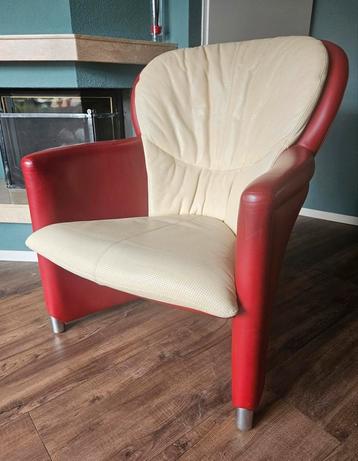 Leolux fauteuil Excalibur leder rood beschikbaar voor biedingen