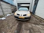 Renault Mégane 1.6 16V 2006 Beige, Auto's, Renault, Voorwielaandrijving, 625 kg, 4 cilinders, Bedrijf
