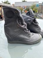 Palladium maat 40, Kleding | Dames, Schoenen, Palladium, Ophalen of Verzenden, Grijs, Sneakers of Gympen