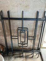 Siertralie twee stuks gietijzer, Doe-het-zelf en Verbouw, Hang- en Sluitwerk, Ophalen, Gebruikt, IJzer, Slot