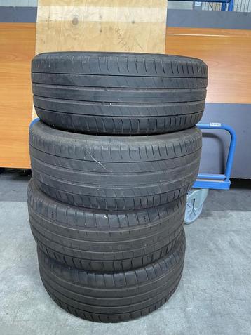 4x 205/45R17 banden beschikbaar voor biedingen