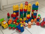 doos met duplo: stenen, poppetjes, autootjes, Kinderen en Baby's, Speelgoed | Duplo en Lego, Ophalen of Verzenden, Gebruikt, Losse stenen