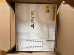 PS5 console with disk / As Good As New, Ophalen of Verzenden, Zo goed als nieuw, Playstation 5
