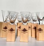 It fugelstje borrelglaasjes Friesland glaasje op houten voet, Huis en Inrichting, Keuken | Servies, N, N, Overige typen, Ophalen of Verzenden