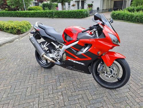 Honda CBR600Fi . Super netjes . VERKOCHT !!!!!!!!!!!!!!!, Motoren, Motoren | Honda, Bedrijf, Sport, meer dan 35 kW, 4 cilinders