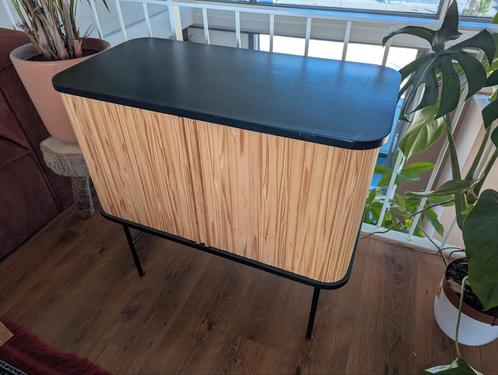 Kast met jalouzie deurtjes, Huis en Inrichting, Kasten | Dressoirs, Zo goed als nieuw, 50 tot 100 cm, 25 tot 50 cm, Ophalen