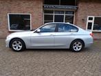 BMW 3-serie 320d EfficientDynamics Edition High Executive Au, Auto's, Origineel Nederlands, Te koop, Zilver of Grijs, 5 stoelen