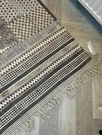 Mooi nieuw vloerkleed GoRound 120x180 neutraal Scandinavisch, Huis en Inrichting, Boho, ibiza, hotel, landelijk, Beige, 150 tot 200 cm