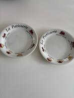 John Tams La Patisserie Borden - Set van 2, Huis en Inrichting, Keuken | Servies, Gebruikt, Keramiek, Ophalen of Verzenden, Bord(en)