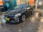 Volvo V40 2.0 D2 170pk 2015 Zwart, Auto's, Voorwielaandrijving, 4 cilinders, 1969 cc, Zwart