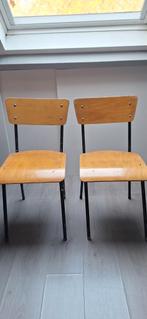 Set van 2 vintage houten stoelen, Huis en Inrichting, Stoelen, Ophalen of Verzenden