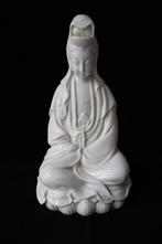 Vintage Blanc de Chine porseleinen beeld Kuan Yin, Antiek en Kunst, Ophalen of Verzenden