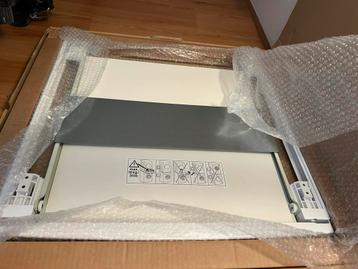 Siemens Tussenstuk met Uitschuifbare Plaat beschikbaar voor biedingen