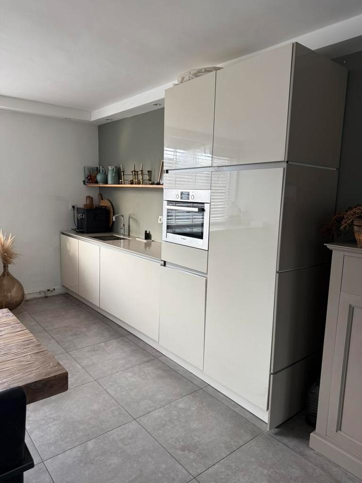 Een super mooie keuken van Aswa met kookeiland van 2019, Huis en Inrichting, Keuken | Complete keukens, Zo goed als nieuw, Overige typen
