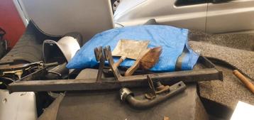 Trekhaak golf 5 en nissan almera beschikbaar voor biedingen