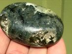 Flinke handsteen Prehniet uit India mineralen, Ophalen of Verzenden, Mineraal