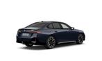 BMW i5 M60 xDrive 84 kWh | < Sportpakket Pro | Equipment Pac, Auto's, BMW, Automaat, 2270 kg, Zwart, Zwart