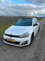 ## Volkswagen Golf GTI PERFORMANCE DSG PANORAMADAK ##, Zwart, 4 cilinders, 1984 cc, Wit