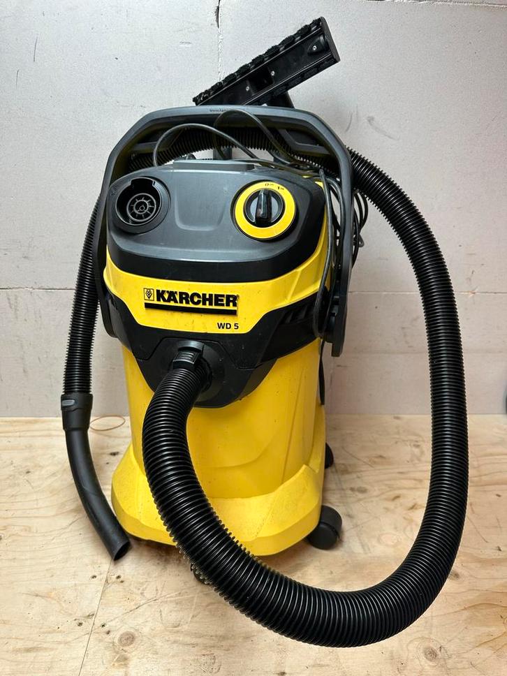 Kärcher WD 5 Bouwstofzuiger, Doe-het-zelf en Verbouw, Reinigingsmachines, Gebruikt, Ophalen of Verzenden