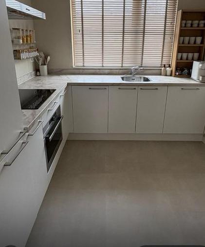 Keuken wrappen, Huis en Inrichting, Keuken | Complete keukens, Zo goed als nieuw, Enkelwandige keuken, Ophalen of Verzenden