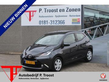 Toyota Aygo 1.0 VVT-i x-play Lage kilometerstand!/Automaat/N beschikbaar voor biedingen