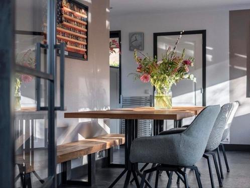 Bistro Eettafel - Eikenhout & Metaal, Huis en Inrichting, Tafels | Eettafels, Zo goed als nieuw, 50 tot 100 cm, 50 tot 100 cm