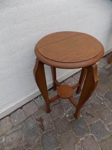 Tafel bijzettafel plantentafel jugendstil vintage antiek beschikbaar voor biedingen