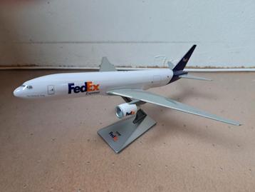 FedEx Boeing 777F - Socatec - schaal 1:200 beschikbaar voor biedingen