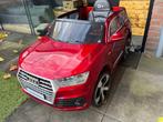 Audi Q7 rode kinderauto (zelf rijden/afstandsbediening), Kinderen en Baby's, Speelgoed | Buiten | Accuvoertuigen, Ophalen, Gebruikt