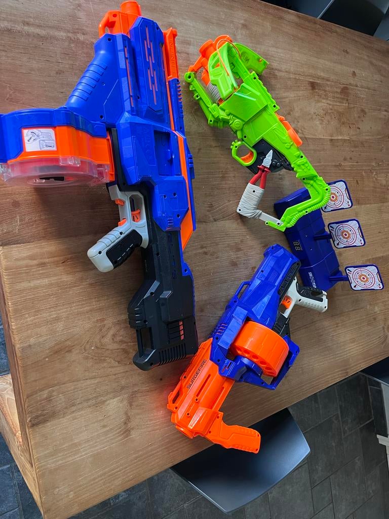 Nerf Infinius, Surgefire & Outbraker Bow - 3 Blasters!, Ophalen of Verzenden, Gebruikt, Jongen of Meisje