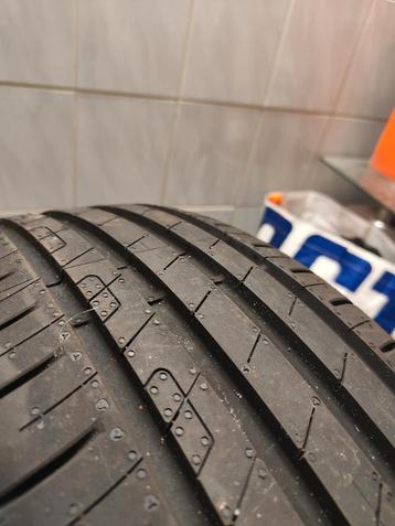 Nieuw zomer banden Goodyear 205/55/R17 beschikbaar voor biedingen