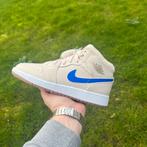 Nike Air Jordan 1 pearl white racer blue, Nike Air Jordan 1, Beige, Ophalen of Verzenden, Zo goed als nieuw