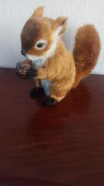 Eekhoorn, Ophalen of Verzenden, Zo goed als nieuw, Wild dier, Beeldje of Figuurtje