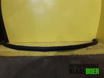 Spoiler voorbumper van een Opel Vectra (ZILVERGR) beschikbaar voor biedingen