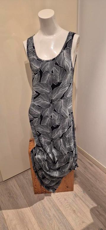Geisha maxi jurk s/36 beschikbaar voor biedingen