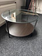 Kleine ovale salontafel met glazen blad, Huis en Inrichting, Gebruikt, Ophalen of Verzenden, Glas, Minder dan 50 cm